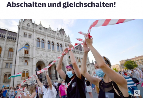 Kikapcsolni és uniformizálni!