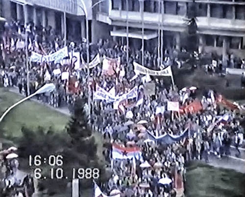 A VMSZ minden embere