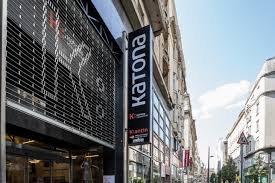 A szereposztó dívány alá söpört jó ízlés