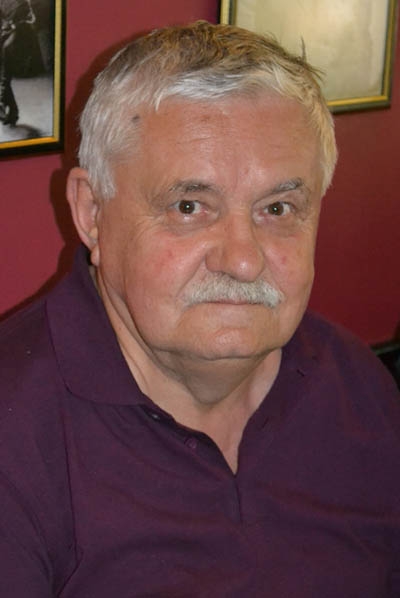 Értelmiség a periférián