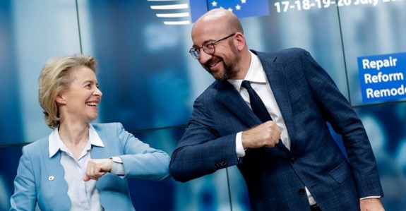 Sok nyertes volt az EU-csúcson, de csak egyetlen nagy vesztes: az Európai Parlament