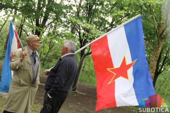 A melós utolsó szalmaszála az új igazságos Vezér