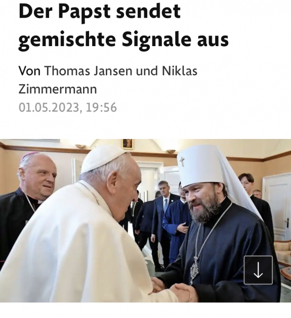 A pápa egymásnak ellentmondó jelzéseket küld a háború ügyében