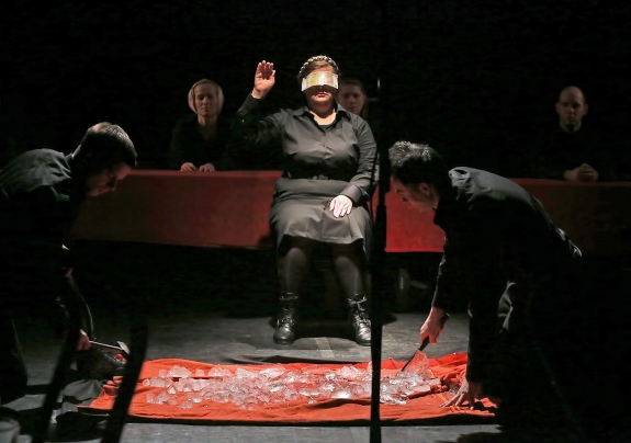 Vannak tehetséges és éles eszű fiatal értelmiségiek, de nincs értelmiségi elitünk