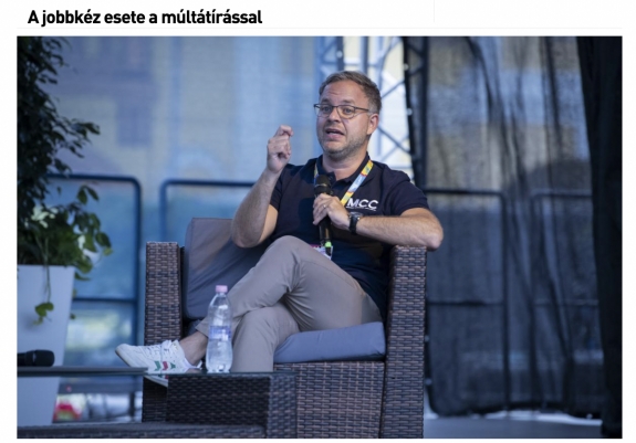 A jobbkéz esete a múltátírással