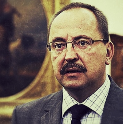 A külügynek sok urat kell kiszolgálnia