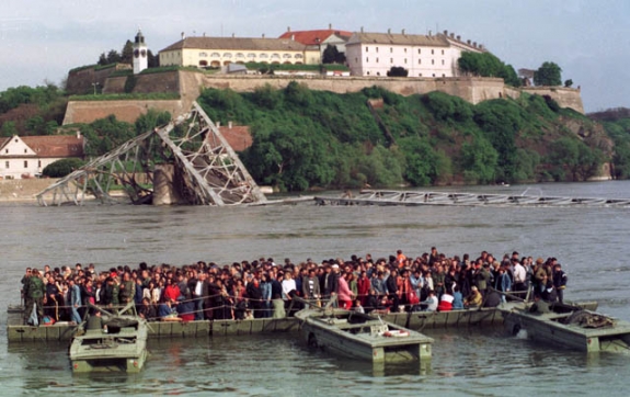 A virtuális háború