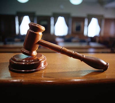 Alkotmányellenes kényszernyugdíjazás: százmilliókba kerülhet az adófizetőknek